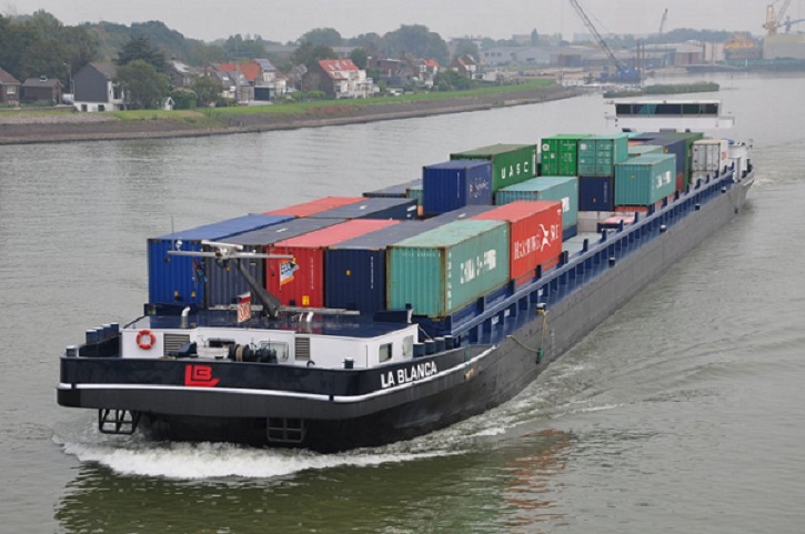 Binnenvaart vervoert 365 miljoen ton goederen 