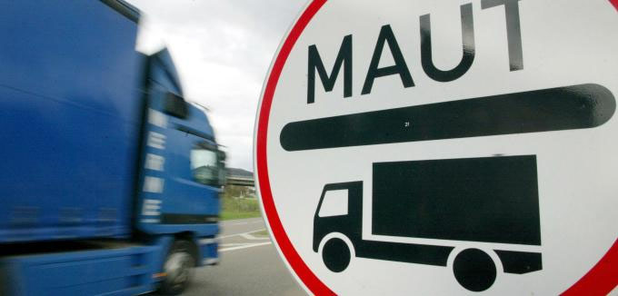 EU-parlement wil dat tol voor vrachtwagens overal wordt berekend op basis van kilometers